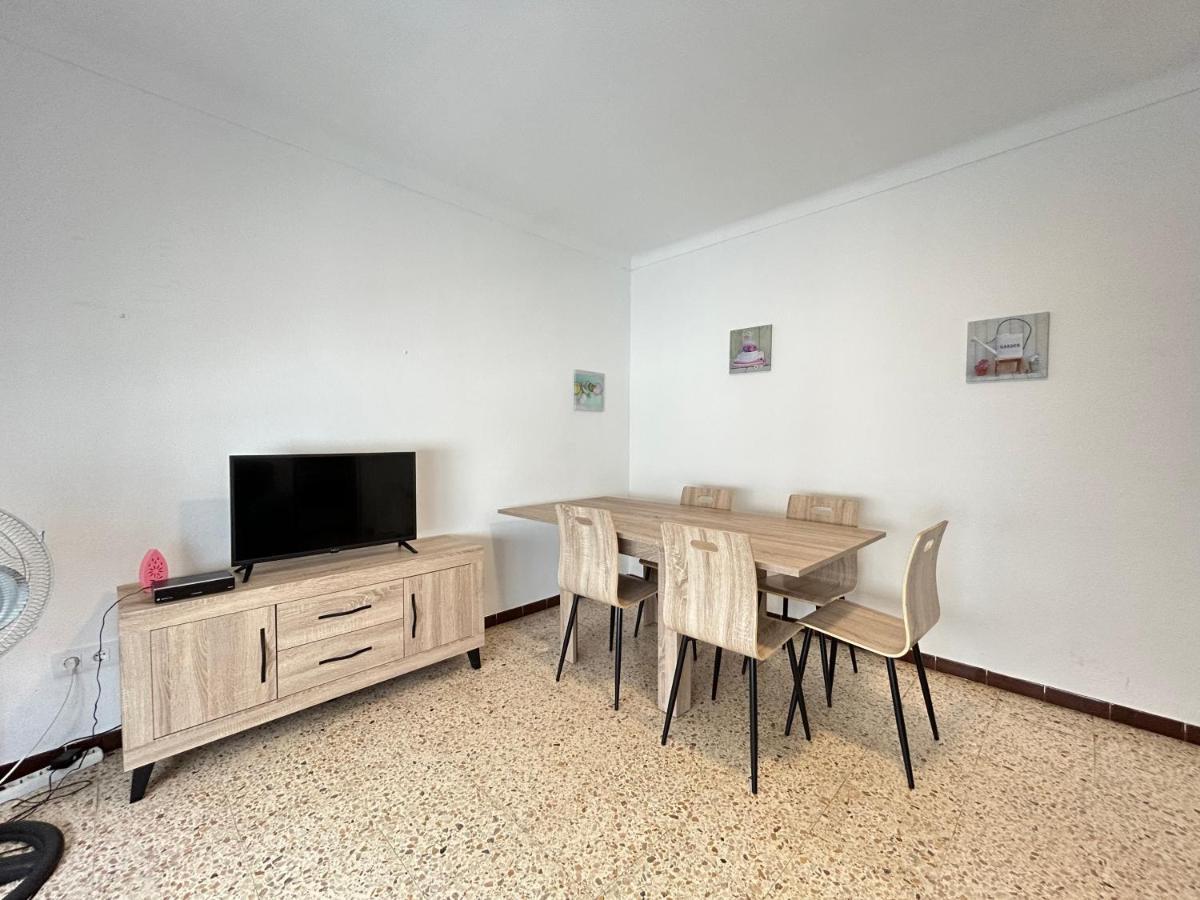 Apartamentos Playa La Perola Roses Luaran gambar
